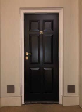 Flat safety doors fitted in SW10.